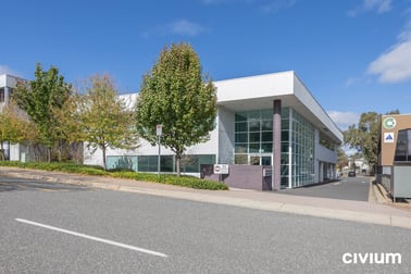 Unit 4/18 Napier Close Deakin ACT 2600 - Image 1