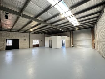 1/26 Macbeth Street Braeside VIC 3195 - Image 2