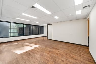 UNIT 117/566 St Kilda Road Melbourne VIC 3004 - Image 2