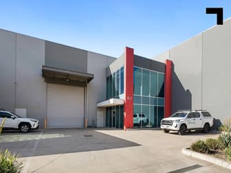 67 Makland Drive Derrimut VIC 3026 - Image 2