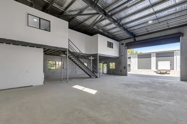 2/52-54 Jardine Drive Redland Bay QLD 4165 - Image 2