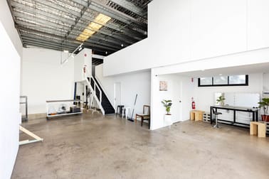 1/30 Fremantle Street Burleigh Heads QLD 4220 - Image 1