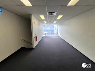 2/53 Gateway Boulevard Epping VIC 3076 - Image 2