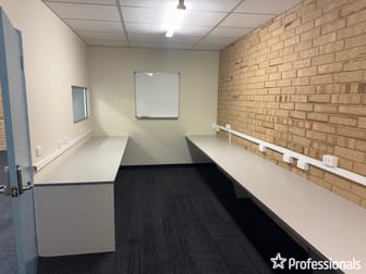 7/42 Commerce Ave Armadale WA 6112 - Image 3