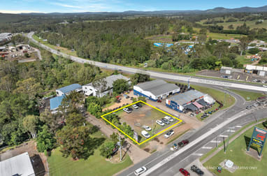 4 Hall Road Glanmire QLD 4570 - Image 3