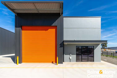 2/5 Dangar Place Wagga Wagga NSW 2650 - Image 2