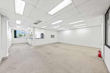 1/9 Westerway Street Slacks Creek QLD 4127 - Image 2