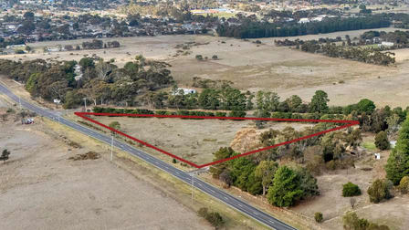 355-365 Gap Road Sunbury VIC 3429 - Image 1