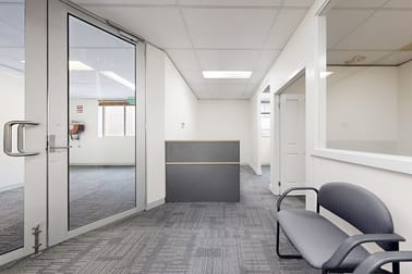 Suite 7/94 High Street Berwick VIC 3806 - Image 2