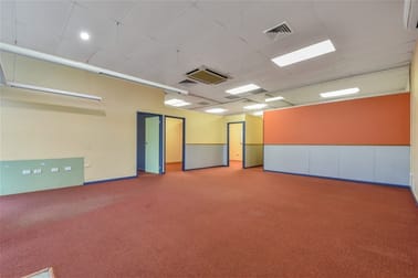 NT - Image 2