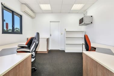 NT - Image 3