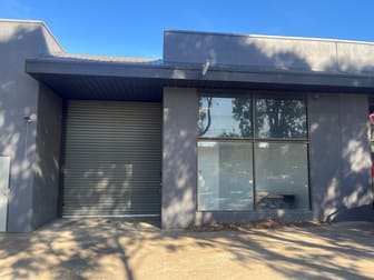 Click to view all images 3/1 Stephenson Road Bayswater VIC 3153 - Image 2