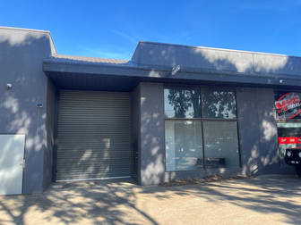 Click to view all images 3/1 Stephenson Road Bayswater VIC 3153 - Image 3