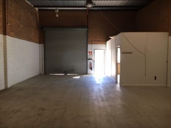 2/11 Dobra Road Yangebup WA 6164 - Image 1