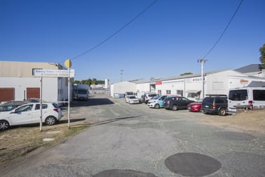 1/4 Ladner Street O'connor WA 6163 - Image 1