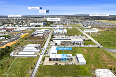 3/12 Icon Drive Delacombe VIC 3356 - Image 2