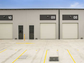 9/2 Red Fields Road Moss Vale NSW 2577 - Image 2