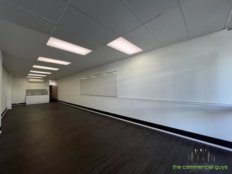 4/77 King St Caboolture QLD 4510 - Image 2