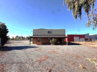 16 McGill Street Shepparton VIC 3630 - Image 3