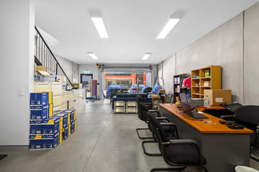 8/104 Barwon Street Morningside QLD 4170 - Image 2