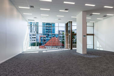 17 Cordelia Street South Brisbane QLD 4101 - Image 2