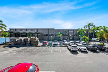 2/231 Holt Street Pinkenba QLD 4008 - Image 2