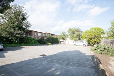 Room 1/127 Napier Street Essendon VIC 3040 - Image 2