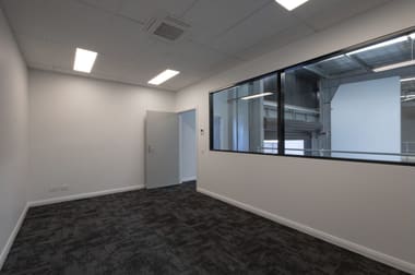 Unit 5/22 Val Reid Crescent Hume ACT 2620 - Image 3
