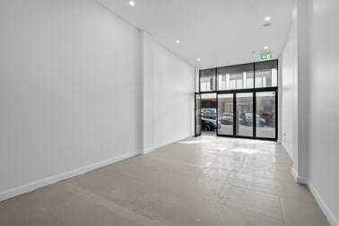 8/2 Gray Street Bondi Junction NSW 2022 - Image 3
