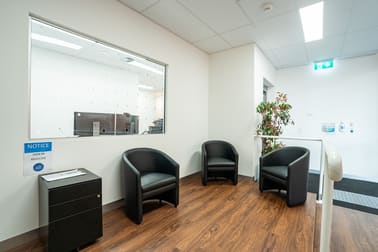 T2/172 High Street Wodonga VIC 3690 - Image 2
