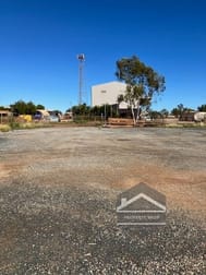 15 Murrena Street Wedgefield WA 6721 - Image 2