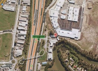 Click to view all images 176 Siganto Drive Helensvale QLD 4212 - Image 2