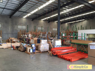 33 Nealdon Drive Meadowbrook QLD 4131 - Image 2