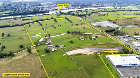121 Manning River Drive Taree South NSW 2430 - Image 2
