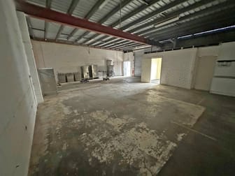 2/4 Commerce Avenue Warana QLD 4575 - Image 2