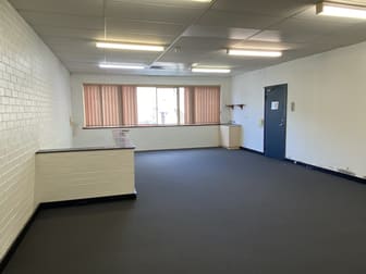 Unit 4/182 Jull Street Armadale WA 6112 - Image 3
