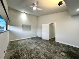 2/22 Bent Street Wingham NSW 2429 - Image 3