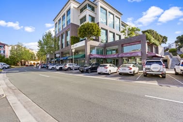 3027 The Boulevard Carrara QLD 4211 - Image 2