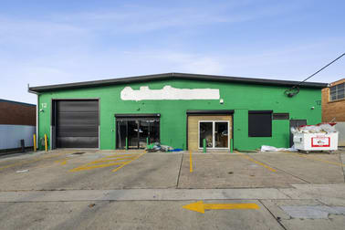 Click to view all images 10 - 12 Wollongong Street Fyshwick ACT 2609 - Image 2