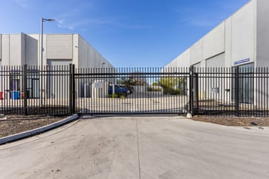 10/4 Blackshaws Road Newport VIC 3015 - Image 3