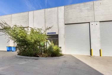 17/4 Blackshaws Road Newport VIC 3015 - Image 1