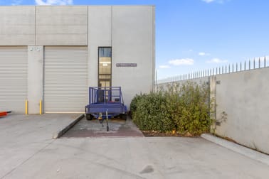 13/4 Blackshaws Road Newport VIC 3015 - Image 1