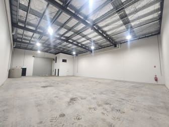 86 Davies Avenue Sunshine North VIC 3020 - Image 2