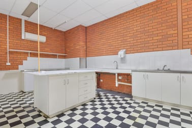 2/347 Cressy Street Deniliquin NSW 2710 - Image 3