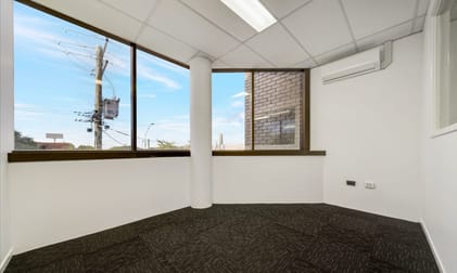 12/90 Wembley Road Logan Central QLD 4114 - Image 3