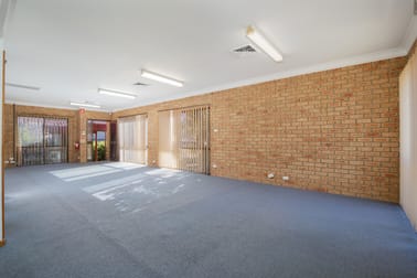 2/2-4 King Street Warners Bay NSW 2282 - Image 3