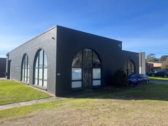 2/11 Mclellan Street Bayswater VIC 3153 - Image 3