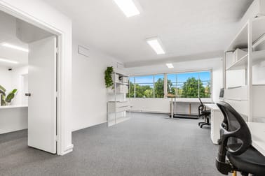 3/34-38 Griffith Street Coolangatta QLD 4225 - Image 3
