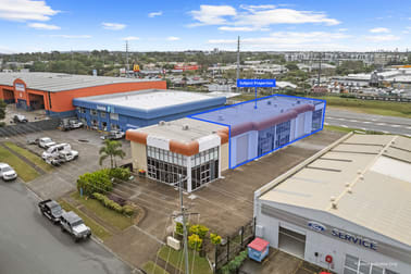 Units 2-4, 14 Newcastle Street Burleigh Heads QLD 4220 - Image 2