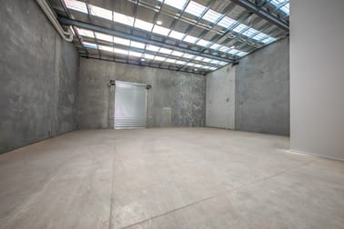 1/87 Collins Road Melton VIC 3337 - Image 3